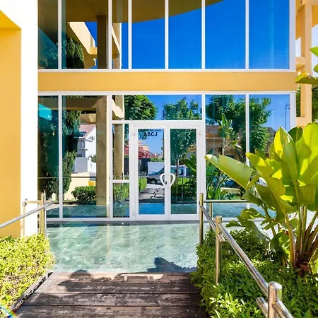 Edificio Soler Otel *