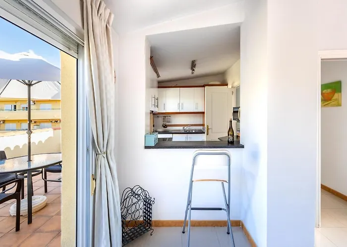 ホテル Edificio Soler フエンヒロラ